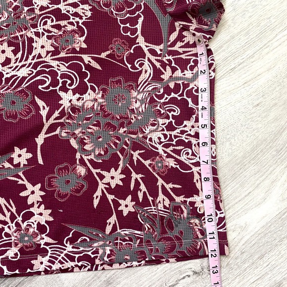 Burgundy Floral short Sleeve Light Breathable Top - Picture 3 of 8